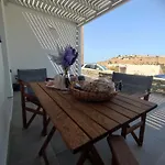 Sifnaiou 2 Feriehus Parasporos